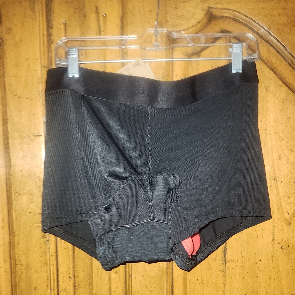 Women's  Cycling Shorty Padded Liner Aerotech XXL New With Tag